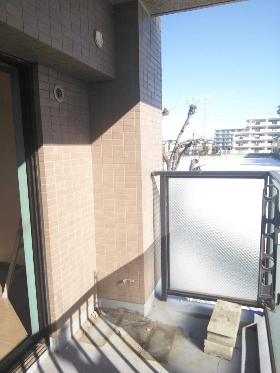東京都中野区新品エアコン取り付け工事