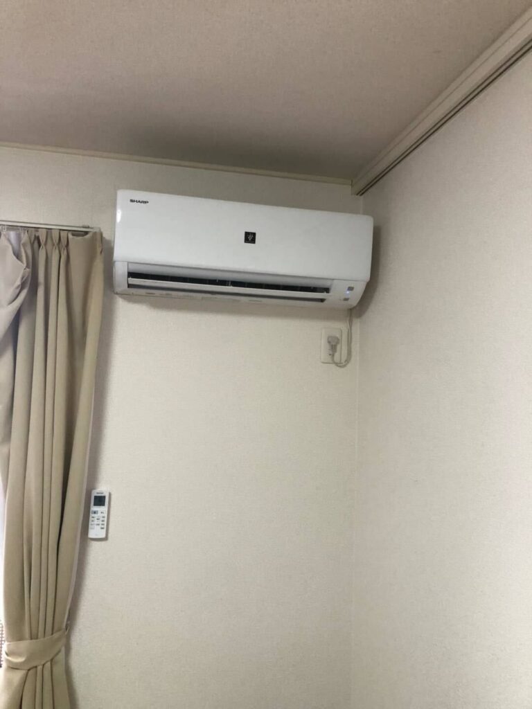 三重県伊賀市エアコン取り付け工事‗室内機